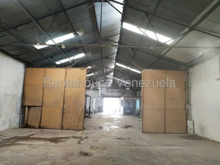 Galpon - Deposito en Alquiler en Puente Hierro, Distrito Metropolitano - 18
