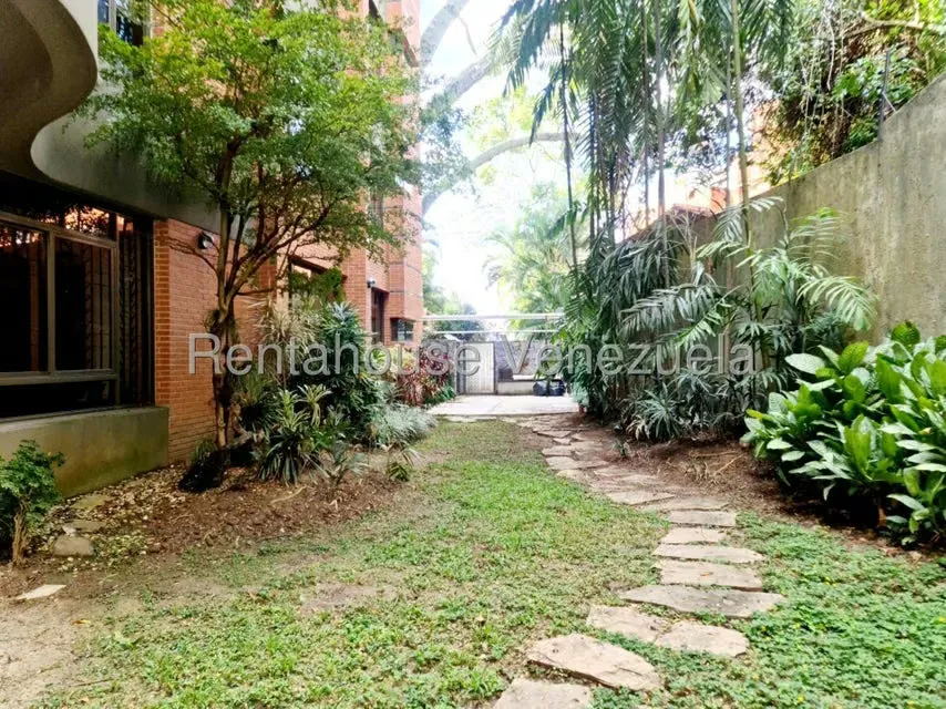 Apartamento (Planta Baja) en Venta en Altamira, Distrito Metropolitano - 9