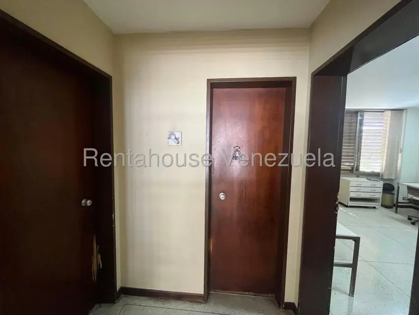 Casa (Multipes Niveles) en Venta en El Marques, Distrito Metropolitano - 24