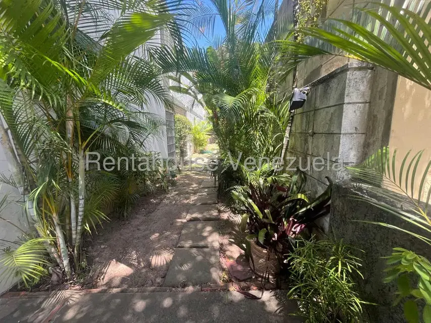 Casa (Multipes Niveles) en Venta en El Marques, Distrito Metropolitano - 4