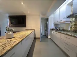 View 16