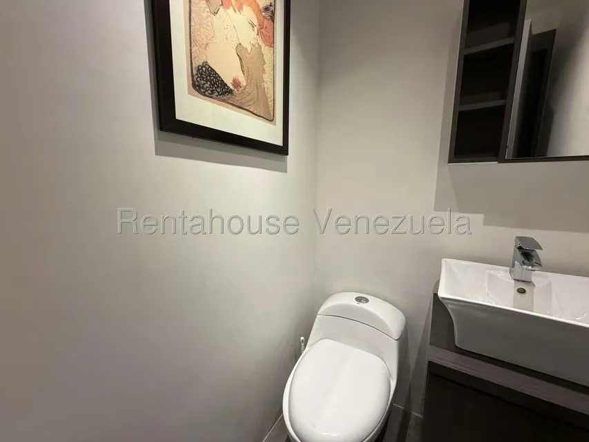 Oficina en Alquiler en El Rosal, Distrito Metropolitano - 11