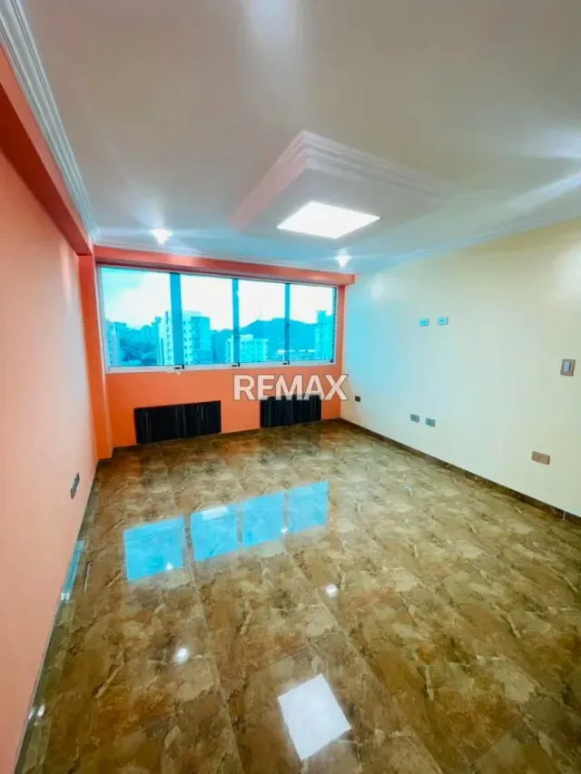 PENTHOUSE EN VENTA URB. LA SOLEDAD - 11