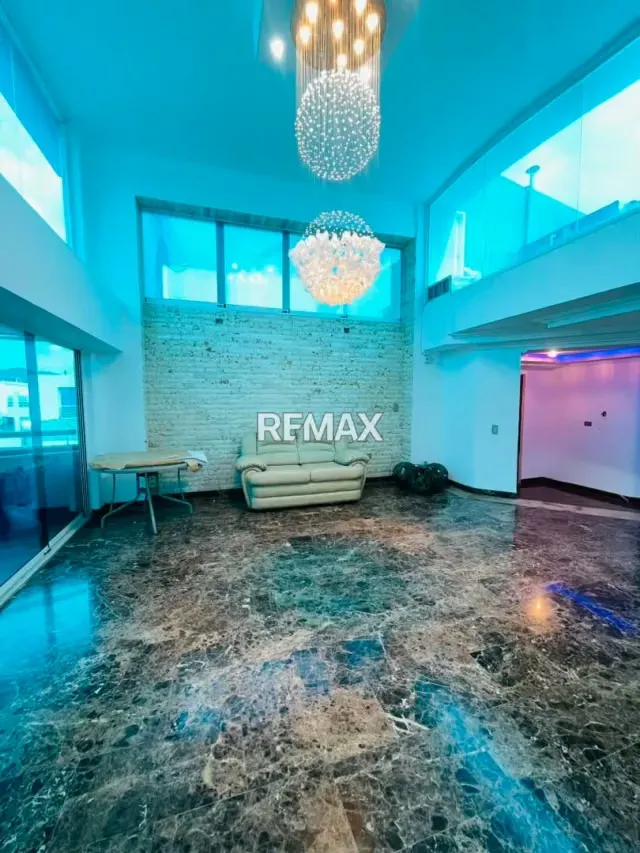 PENTHOUSE EN VENTA URB. LA SOLEDAD - 3