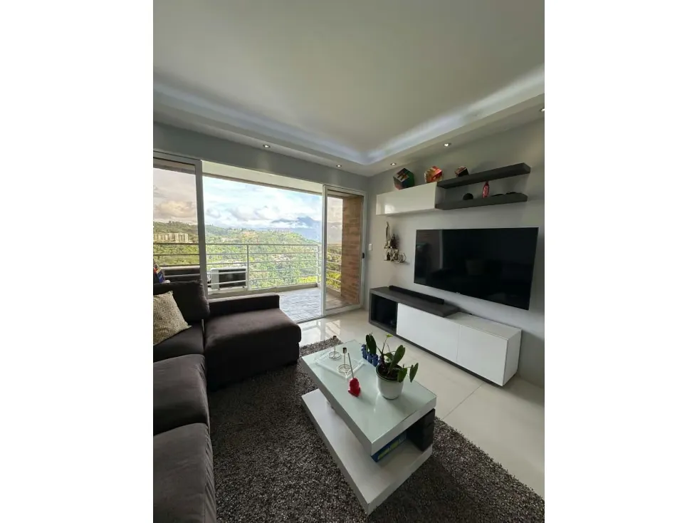Vendo apartamento c/ terraza 95m2 Loma Linda 3570 - 3