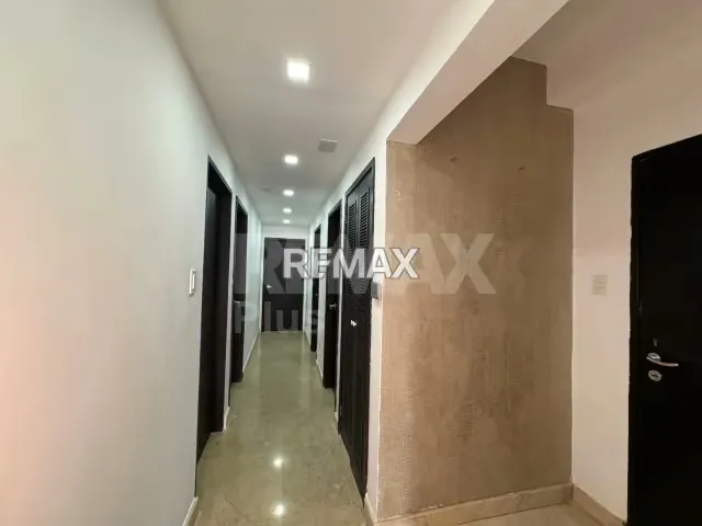 Venta de Apartamento , Edificio Stephanie Doriana , sector indio Mara - 11