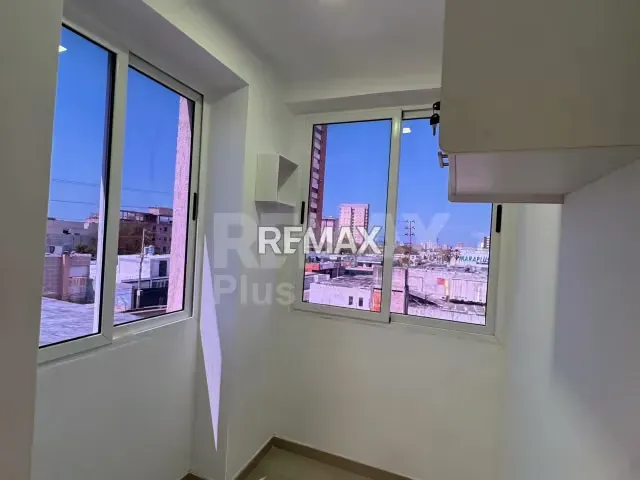 Venta de Apartamento , Edificio Stephanie Doriana , sector indio Mara - 7