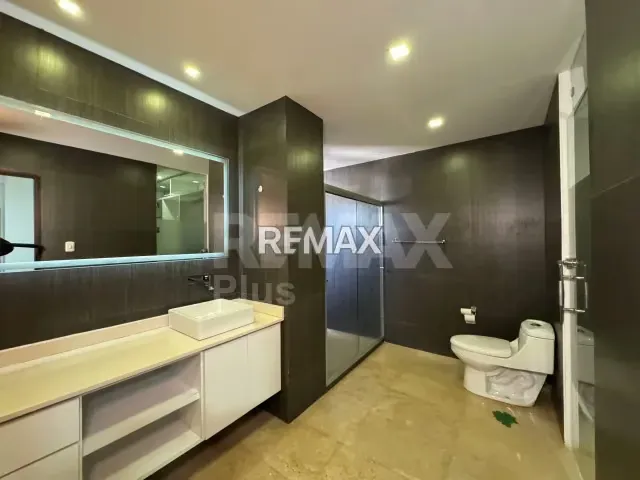 Venta de Apartamento , Edificio Stephanie Doriana , sector indio Mara - 9