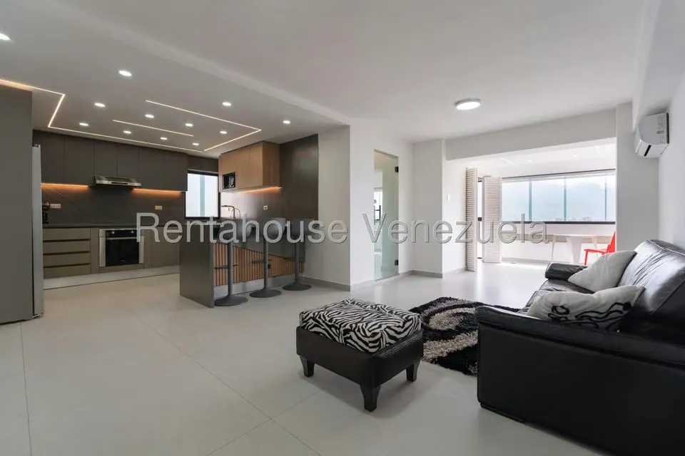 Apartamento (1 Nivel) en Venta en Colinas de Bello Monte, Distrito Metropolitano - 12