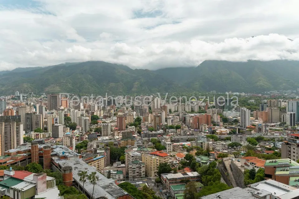 Apartamento (1 Nivel) en Venta en Colinas de Bello Monte, Distrito Metropolitano - 19