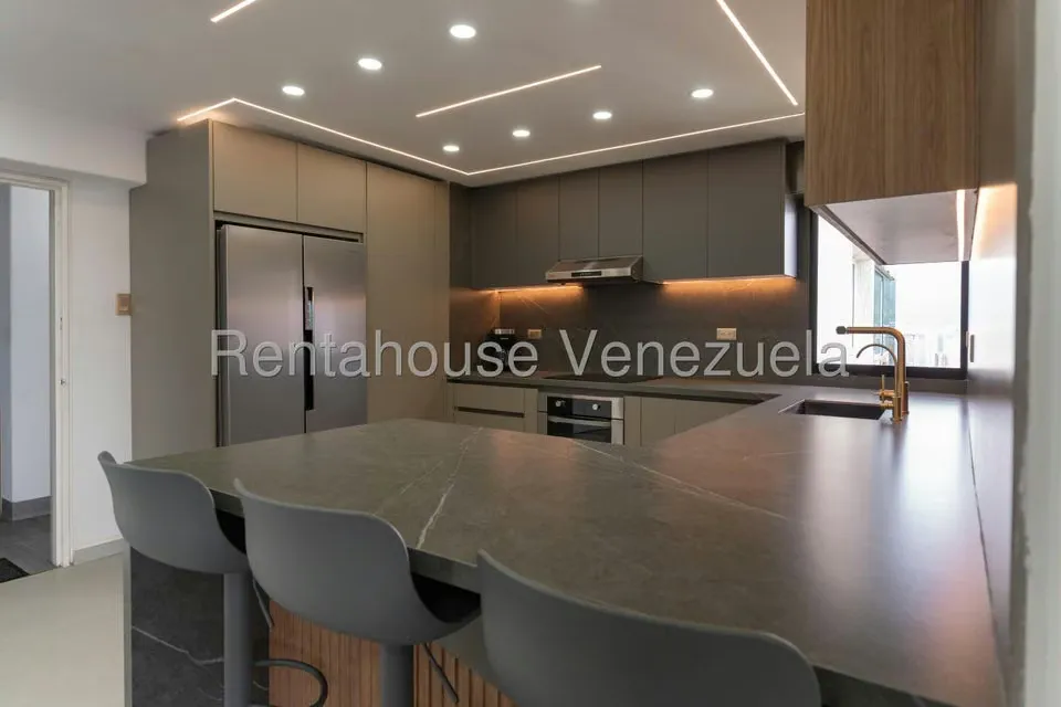 Apartamento (1 Nivel) en Venta en Colinas de Bello Monte, Distrito Metropolitano - 9