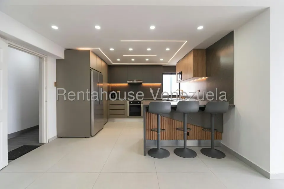 Apartamento (1 Nivel) en Venta en Colinas de Bello Monte, Distrito Metropolitano - 10
