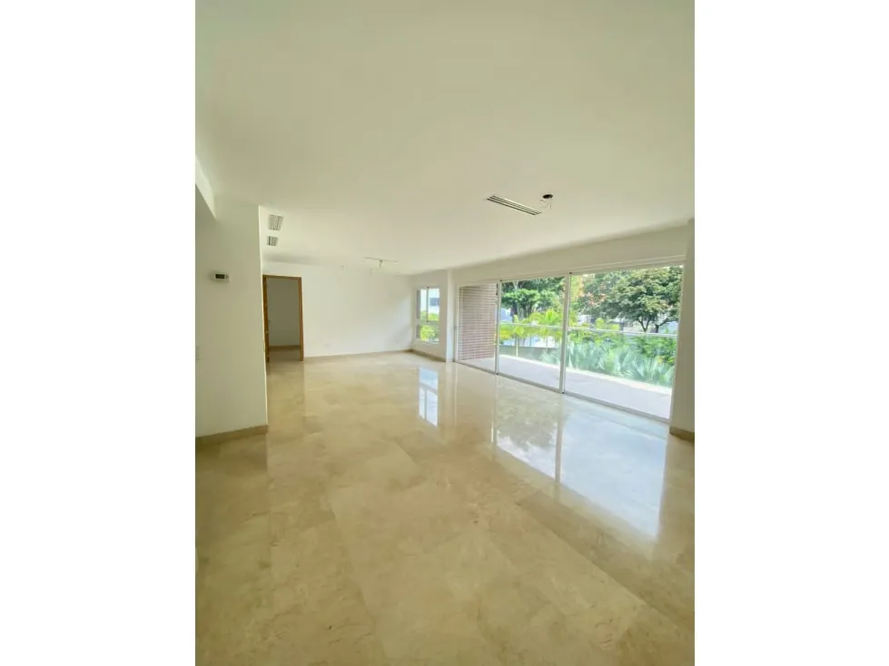 EDIFICIO RESIDENCIAL EN VENTA - URB. LA CASTELLANA - 7