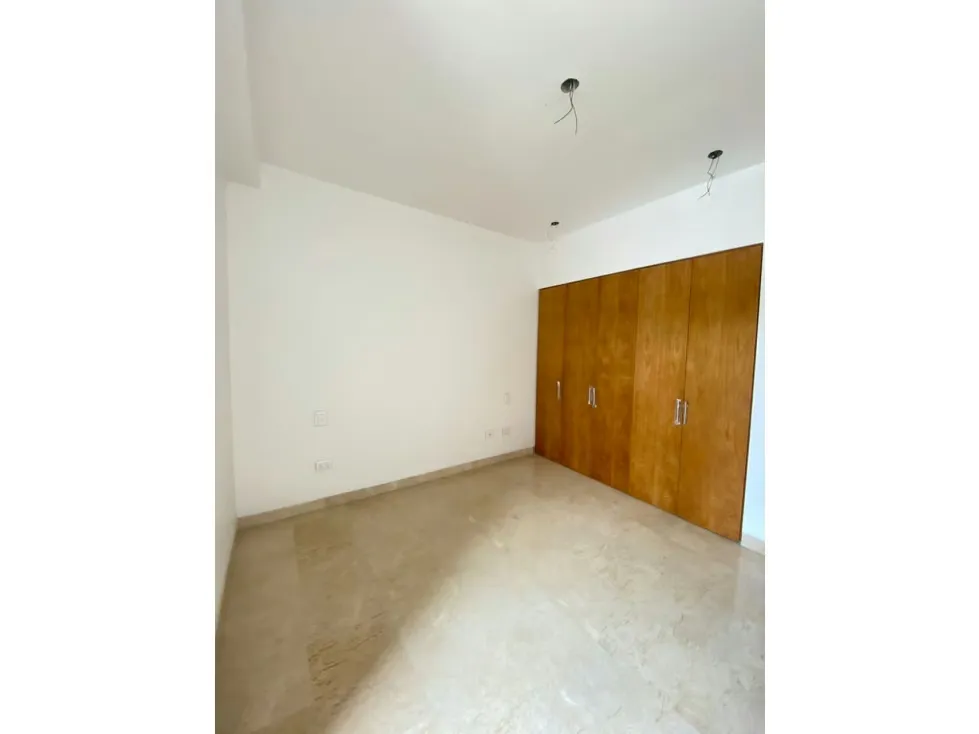 EDIFICIO RESIDENCIAL EN VENTA - URB. LA CASTELLANA - 10