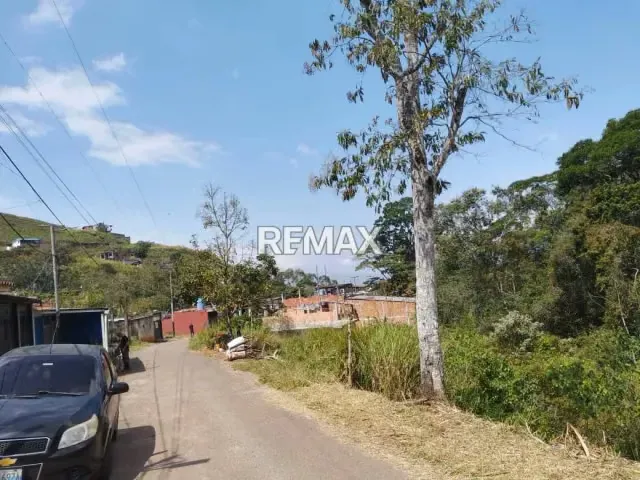 Terreno en venta - 3