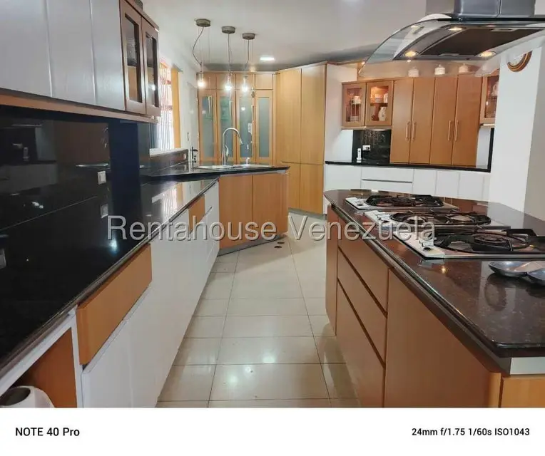 Casa (1 Nivel) en Venta en Colinas de Bello Monte, Distrito Metropolitano - 29