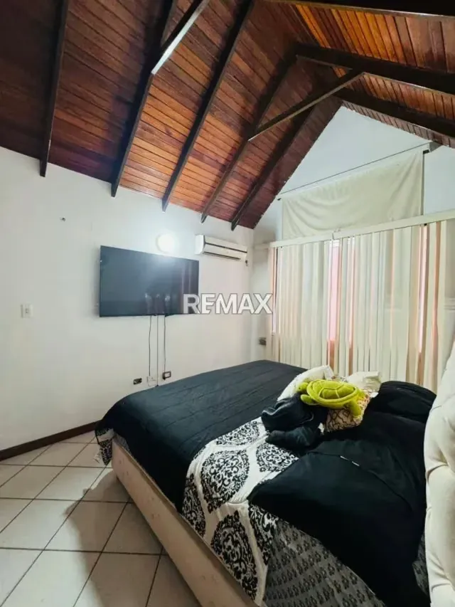 Te ofrezco en venta este Penthouse Duplex en Resd Poblado de San Diego - 11
