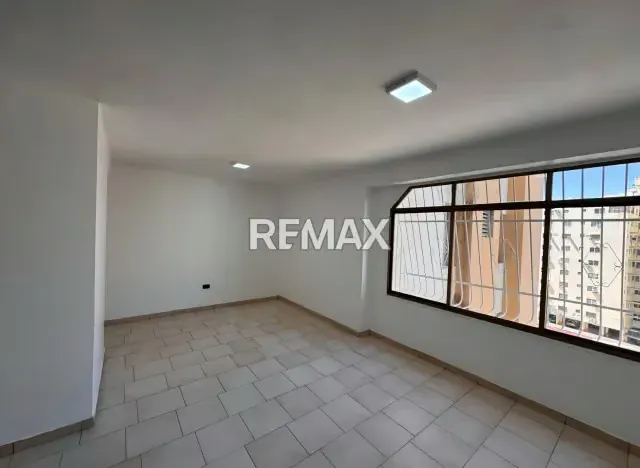Venta de apartamento actualizado en excelente ubicación - 18