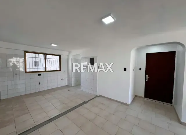 Venta de apartamento actualizado en excelente ubicación - 6
