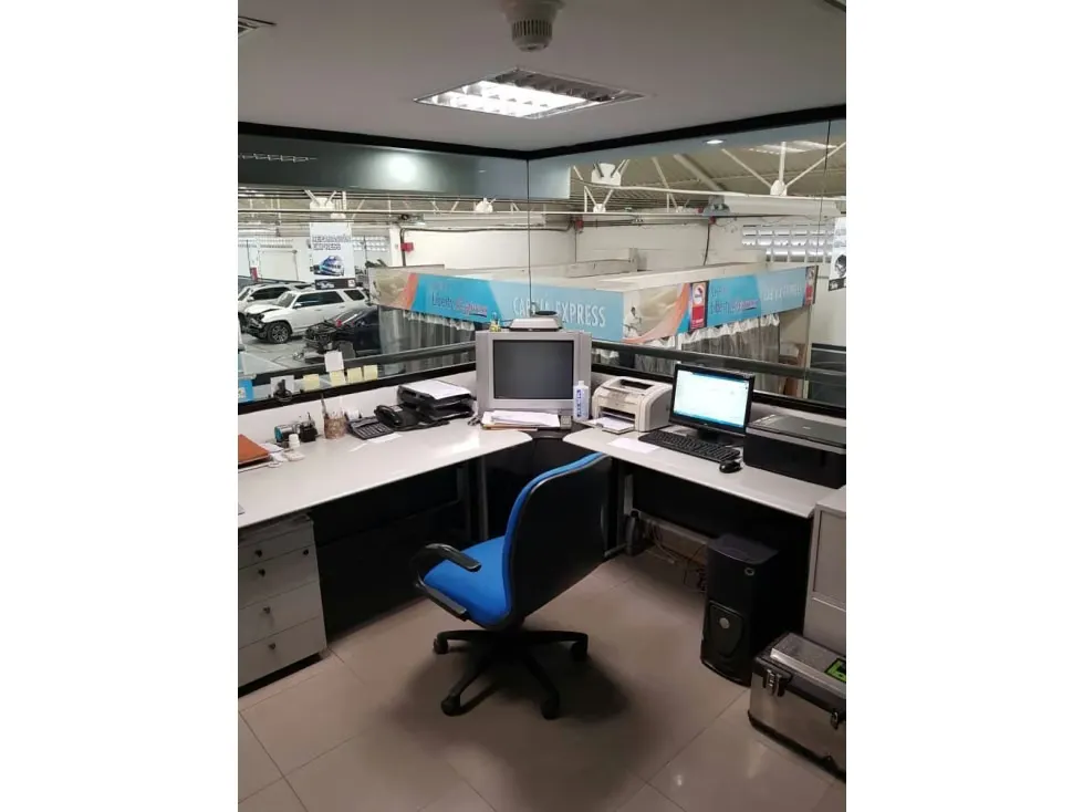 Vendo galpón 1800m2 Boleíta 0560 - 6
