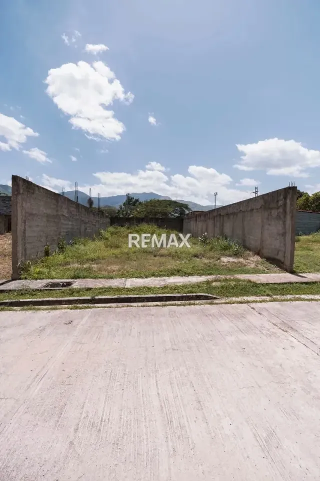 Parcela de Terreno en venta de oportunidad, San Diego-Sabana del Medio - 4