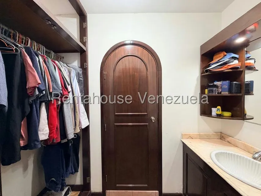 Apartamento (1 Nivel) en Venta en Lomas del Avila, Distrito Metropolitano - 23