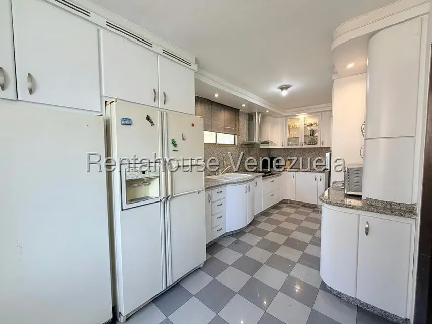 Apartamento (1 Nivel) en Venta en Lomas del Avila, Distrito Metropolitano - 8