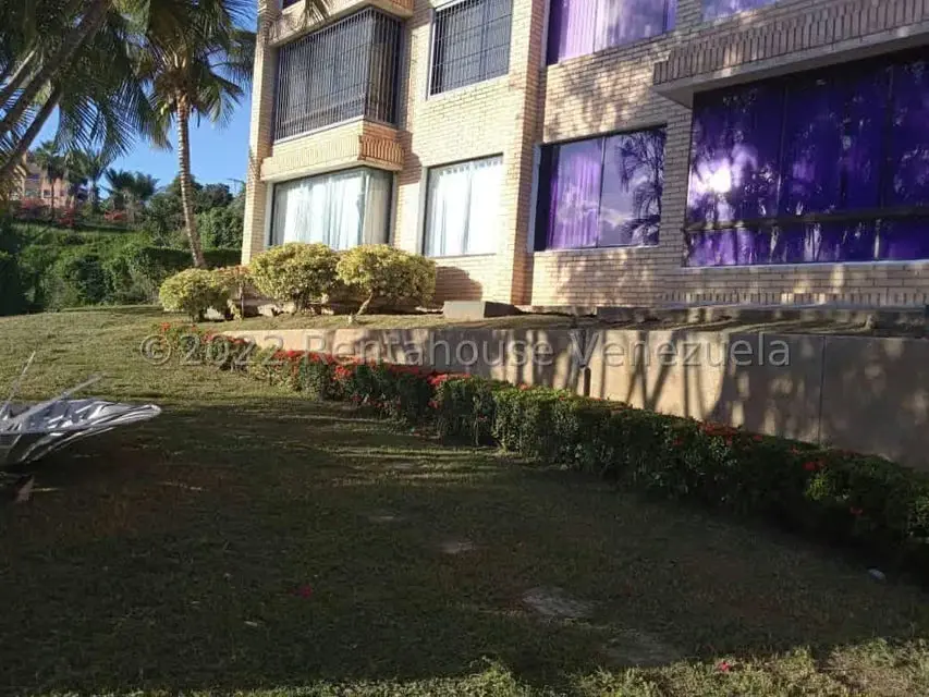 Apartamento (1 Nivel) en Venta en Higuerote, Miranda - 3