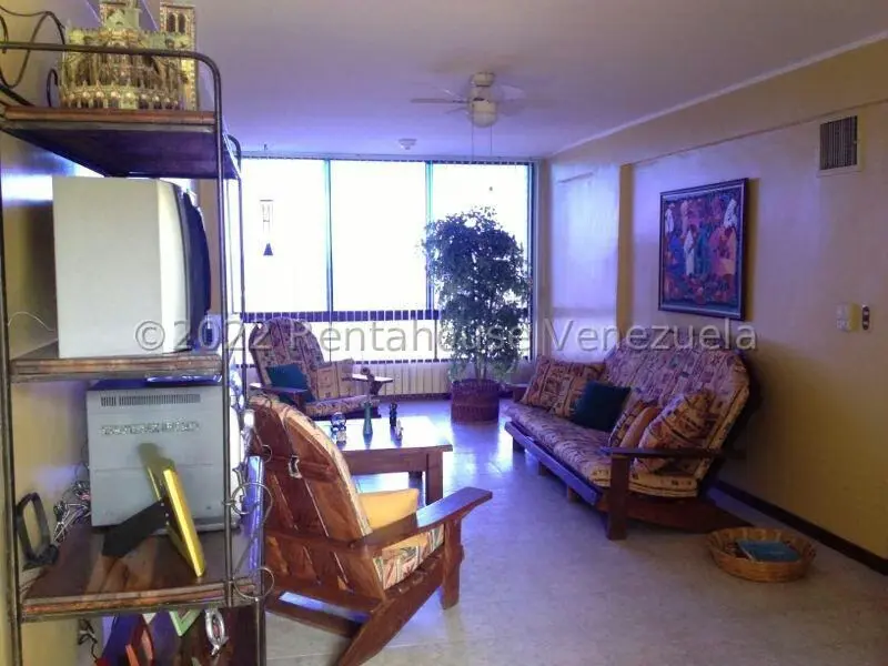 Apartamento (1 Nivel) en Venta en Higuerote, Miranda - 4