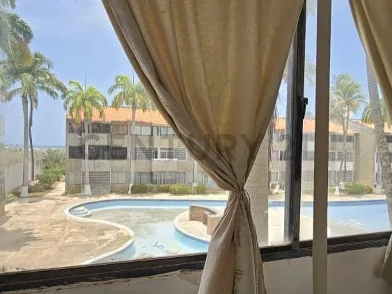 Apartamento con Potencial y Ubicación Privilegiada Costa Azul. Isla de Margarita - 9
