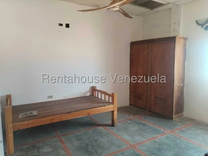 Comercial (Posada) en Venta en Playa Sur, Falcon - 117