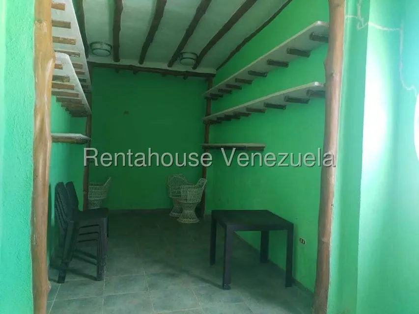 Comercial (Posada) en Venta en Playa Sur, Falcon - 131