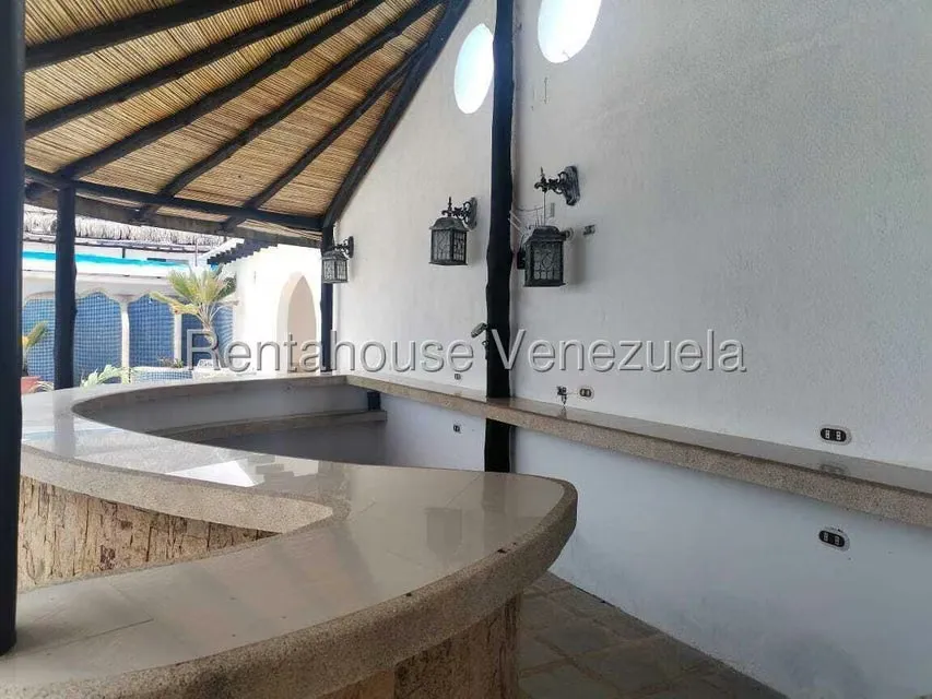 Comercial (Posada) en Venta en Playa Sur, Falcon - 41