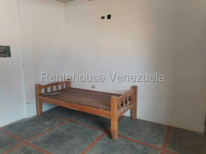 Comercial (Posada) en Venta en Playa Sur, Falcon - 56
