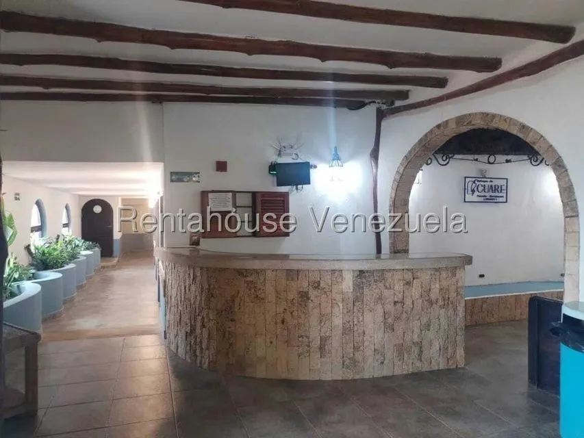 Comercial (Posada) en Venta en Playa Sur, Falcon - 58