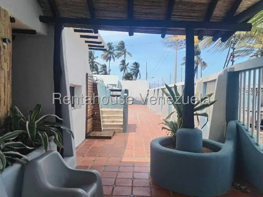 Comercial (Posada) en Venta en Playa Sur, Falcon - 75