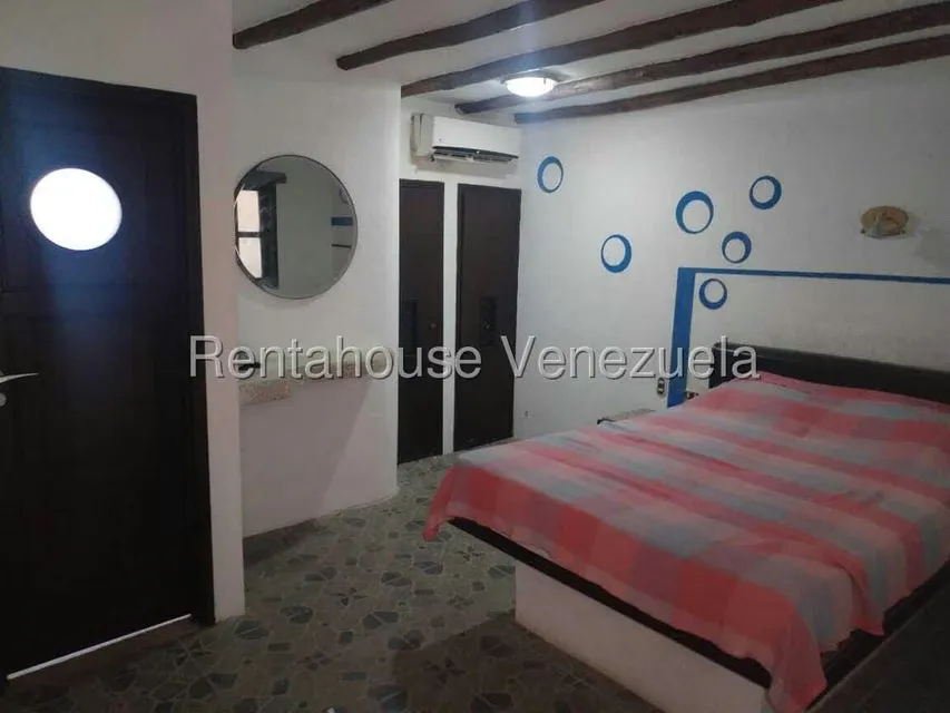 Comercial (Posada) en Venta en Playa Sur, Falcon - 86