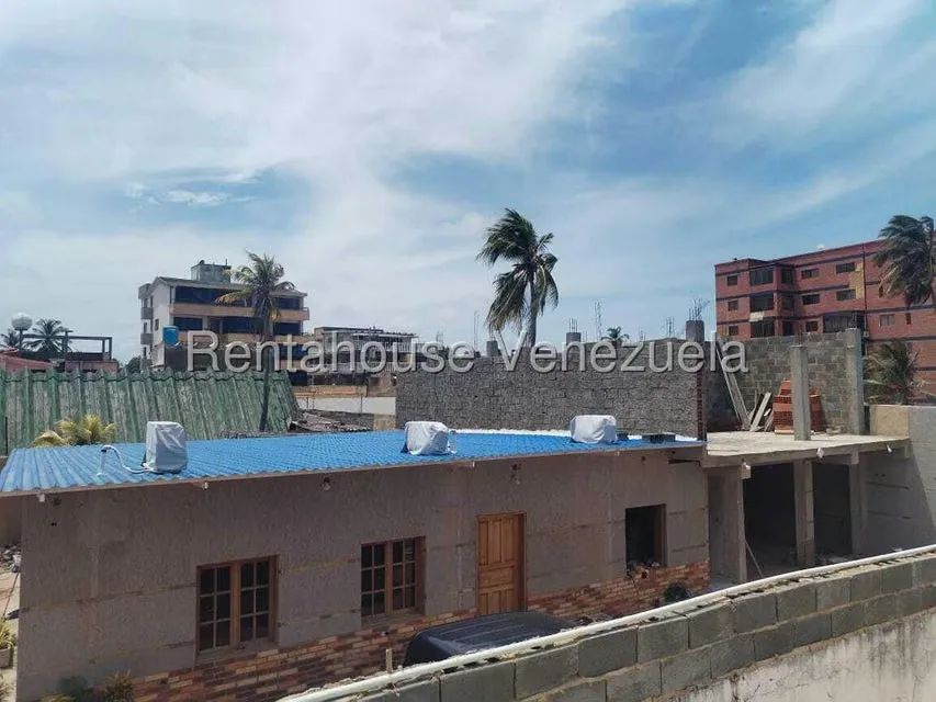 Comercial (Posada) en Venta en Playa Sur, Falcon - 91