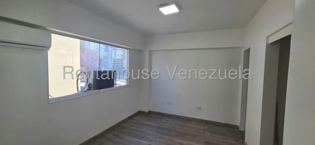Apartamento (1 Nivel) en Alquiler en Altamira Sur, Distrito Metropolitano - 11