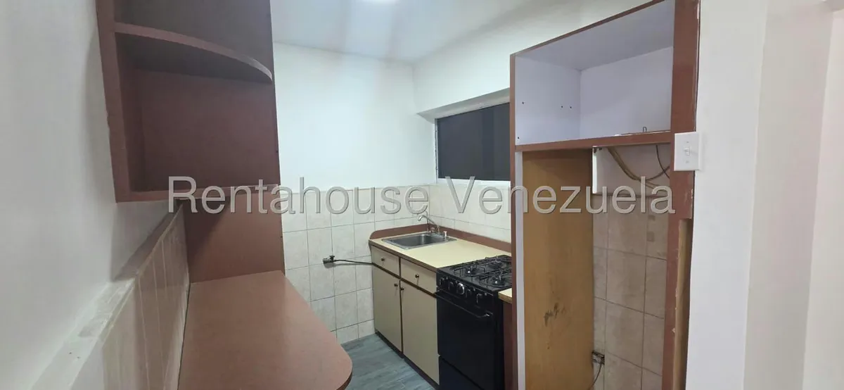Apartamento (1 Nivel) en Alquiler en Altamira Sur, Distrito Metropolitano - 12