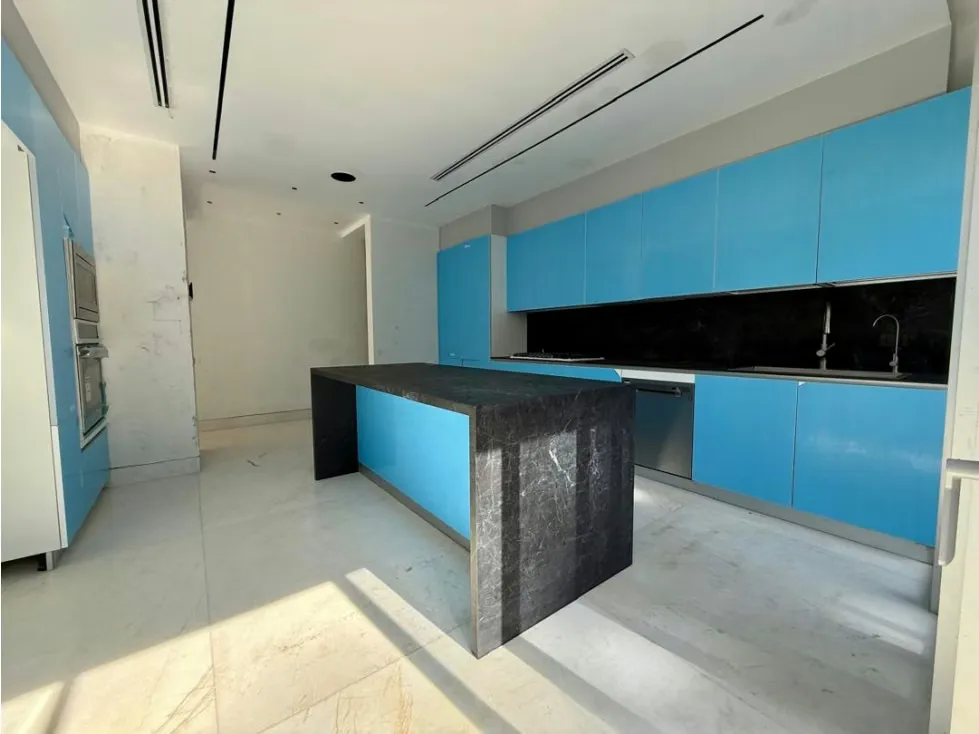 Se Vende PB 709m² 3h+2s/6b+2s/5e Altamira - 16