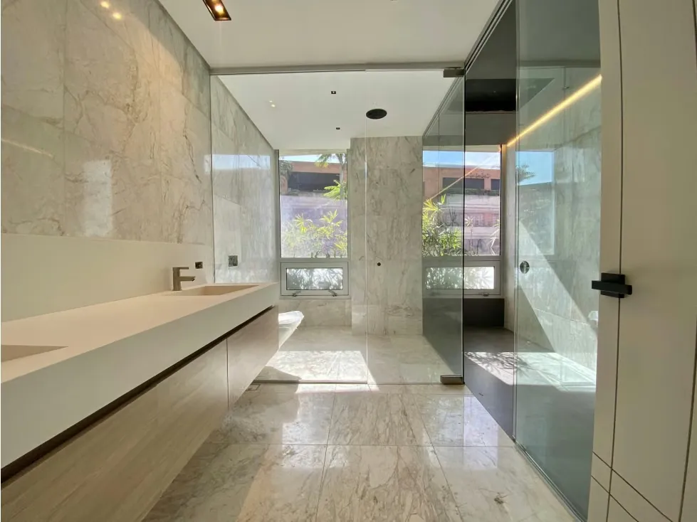 Se Vende PB 709m² 3h+2s/6b+2s/5e Altamira - 27