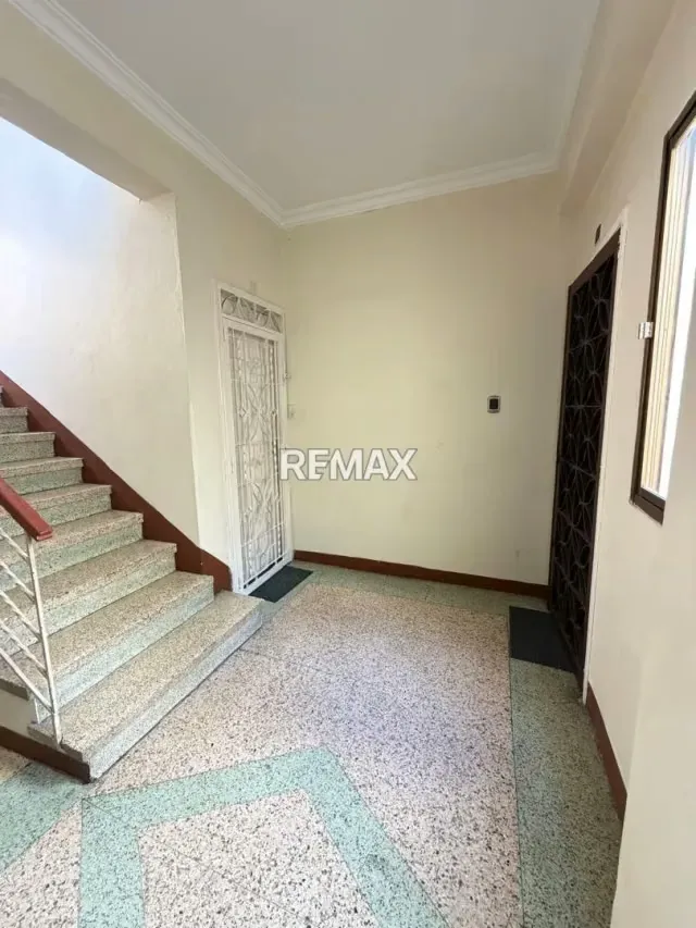 Venta de Apartamento en las Acacias - 2