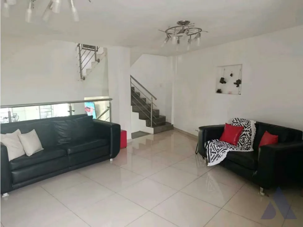 Vendo casa 507m2 San Antonio de Los Altos 9468 - 4