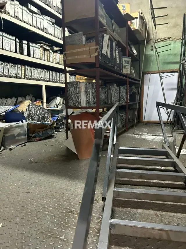 EN VENTA LOCAL COMERCIAL EN EL CENTRO-OESTE - 13