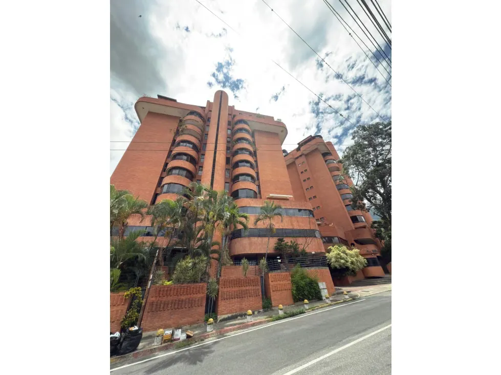 SE VENDE O ALQUILA PENTHOUSE DUPLEX EN LOS CHORROS - 13