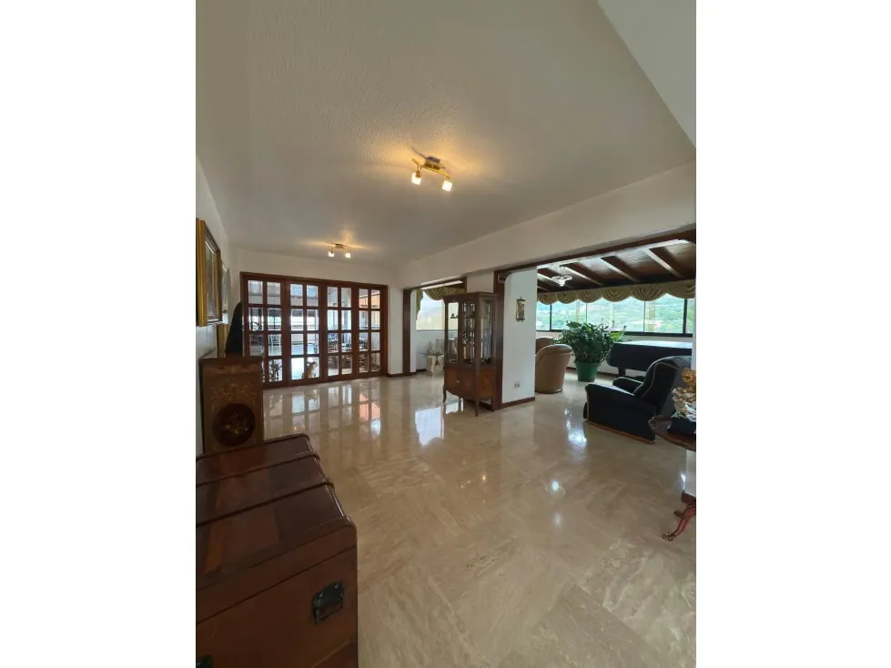 SE VENDE O ALQUILA PENTHOUSE DUPLEX EN LOS CHORROS - 4