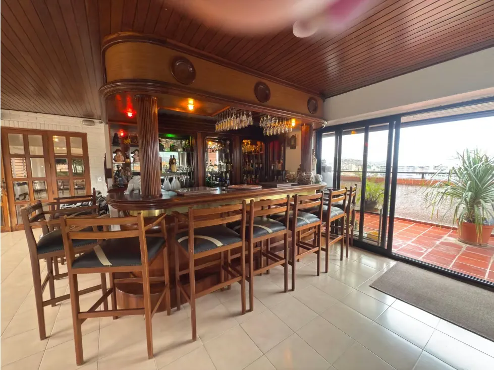 SE VENDE O ALQUILA PENTHOUSE DUPLEX EN LOS CHORROS - 6