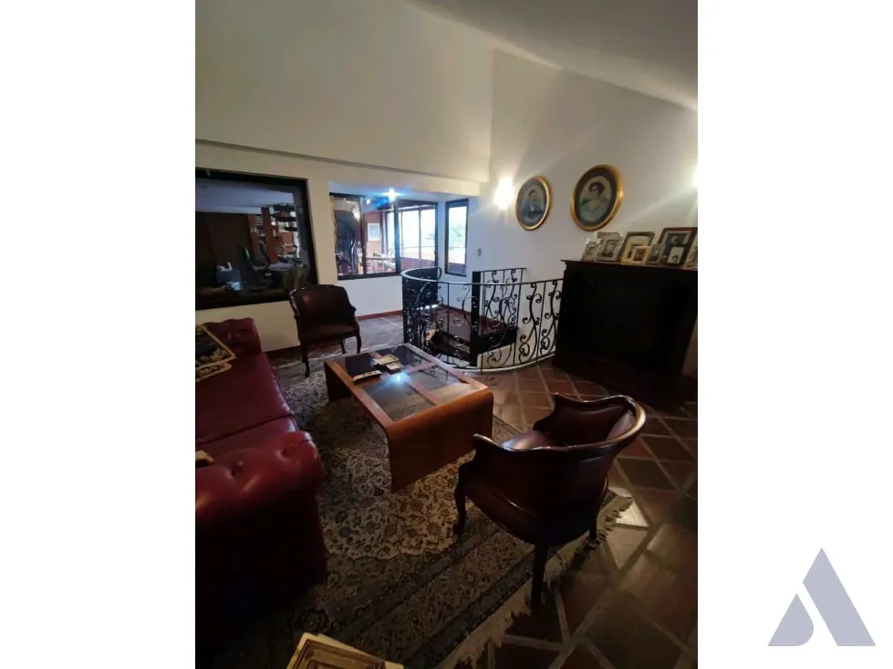 Se vende PH duplex 330m2 Los Palos Grandes 8382 - 12