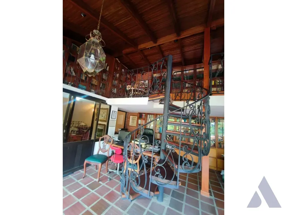 Se vende PH duplex 330m2 Los Palos Grandes 8382 - 18